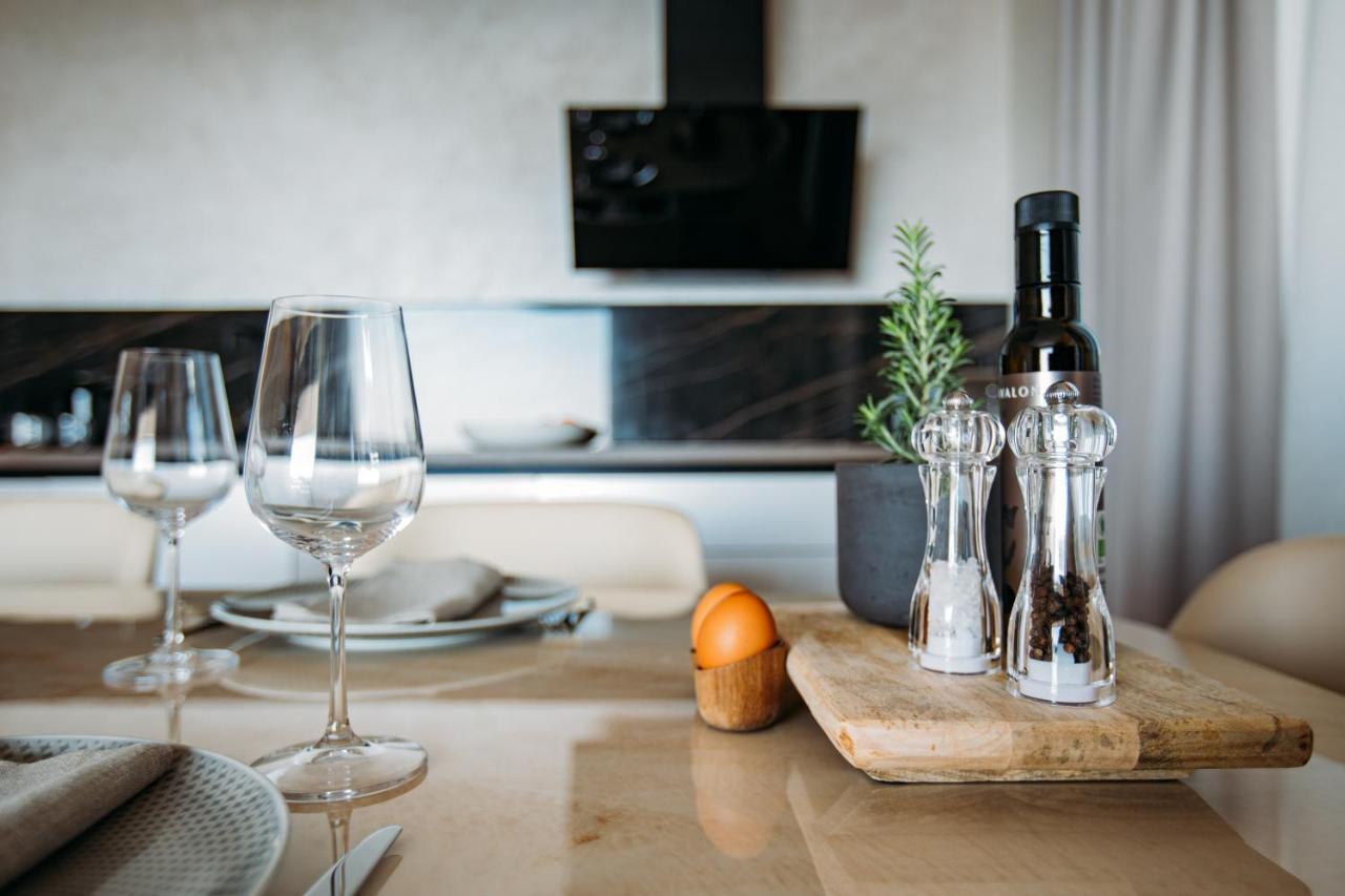 Luxury Apartment Iris Adriatica ***** Opatija Extérieur photo