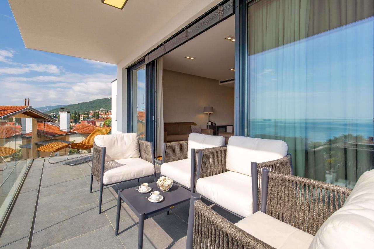 Luxury Apartment Iris Adriatica ***** Opatija Extérieur photo