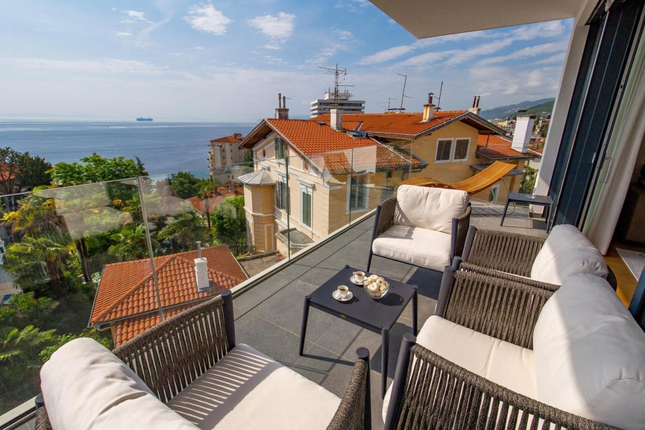 Luxury Apartment Iris Adriatica ***** Opatija Extérieur photo